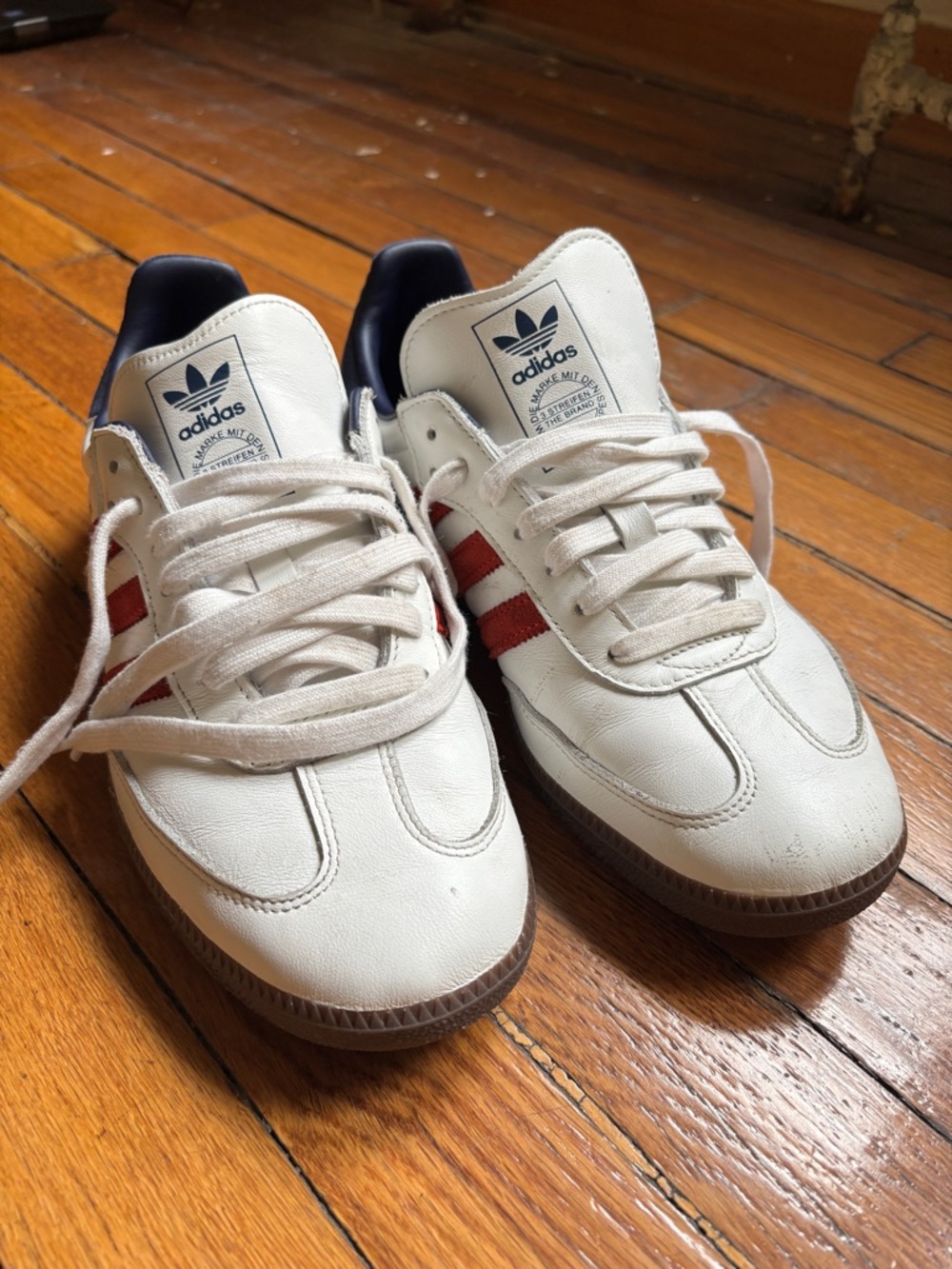 adidas originals size 9.5 mens